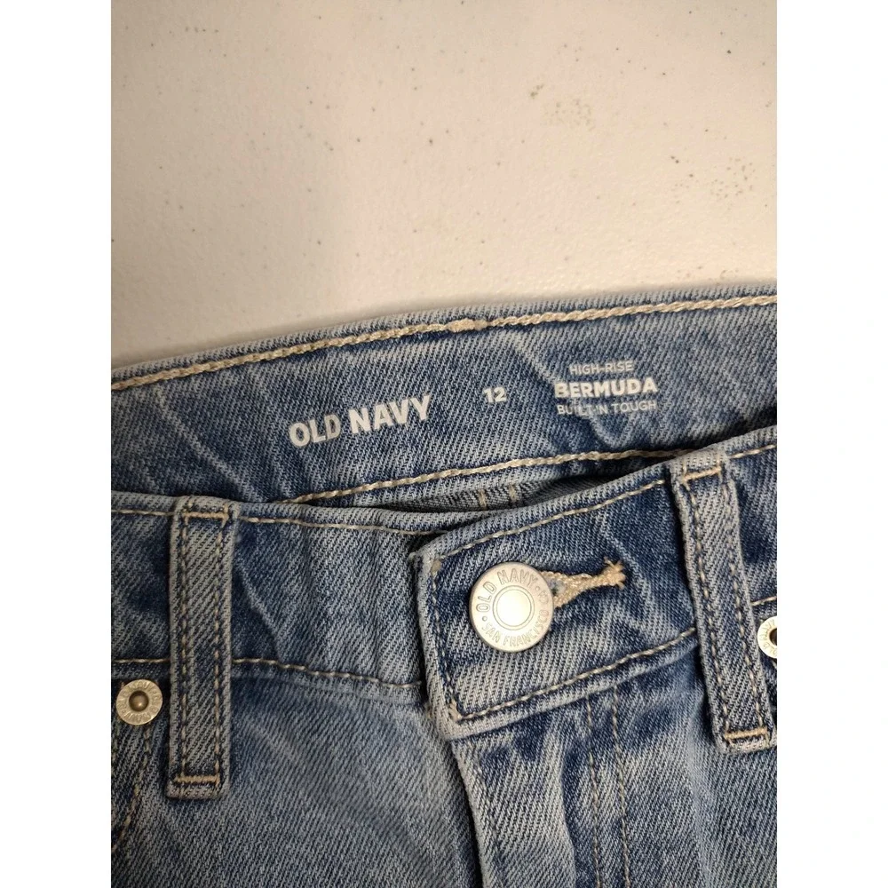 Old Navy Girls Size 12‎ High-Rise Bermuda Jean Shorts Light Wash Built-In Tough